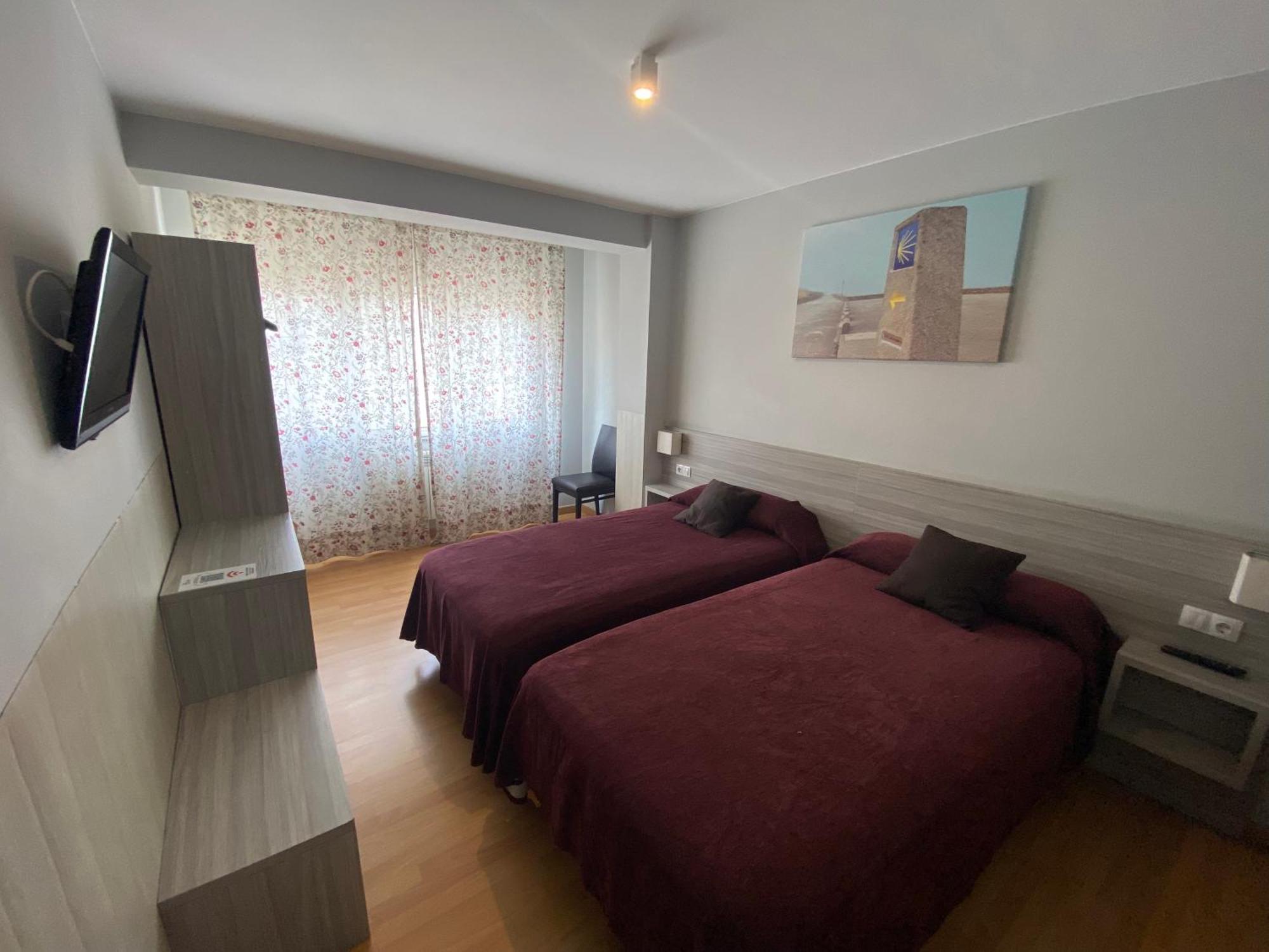 Dpcristal Hotel Sarria Ngoại thất bức ảnh