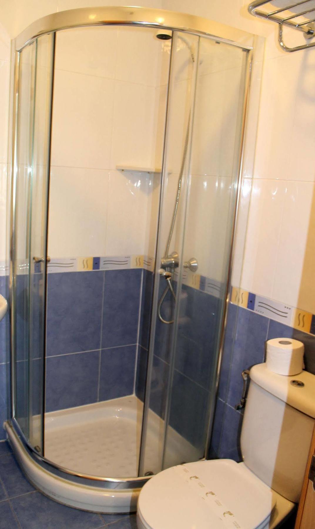 Dpcristal Hotel Sarria Ngoại thất bức ảnh
